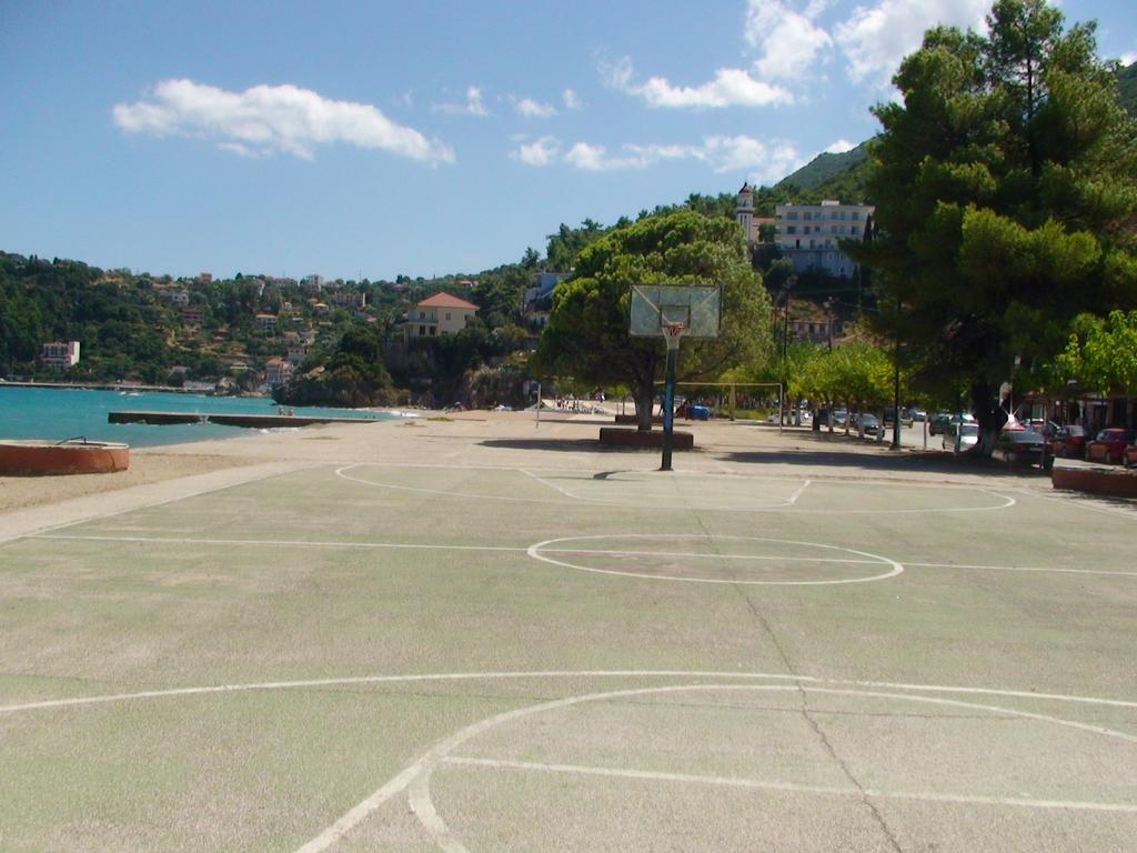 Poros House Hotel エクステリア 写真