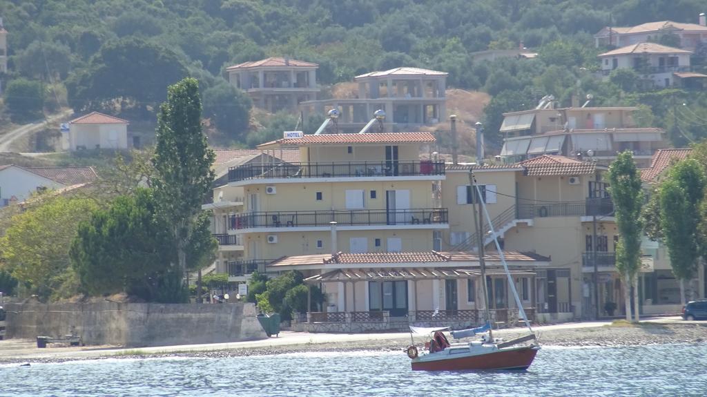 Poros House Hotel エクステリア 写真