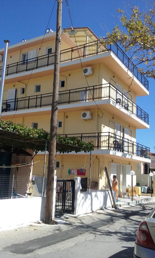 Poros House Hotel エクステリア 写真