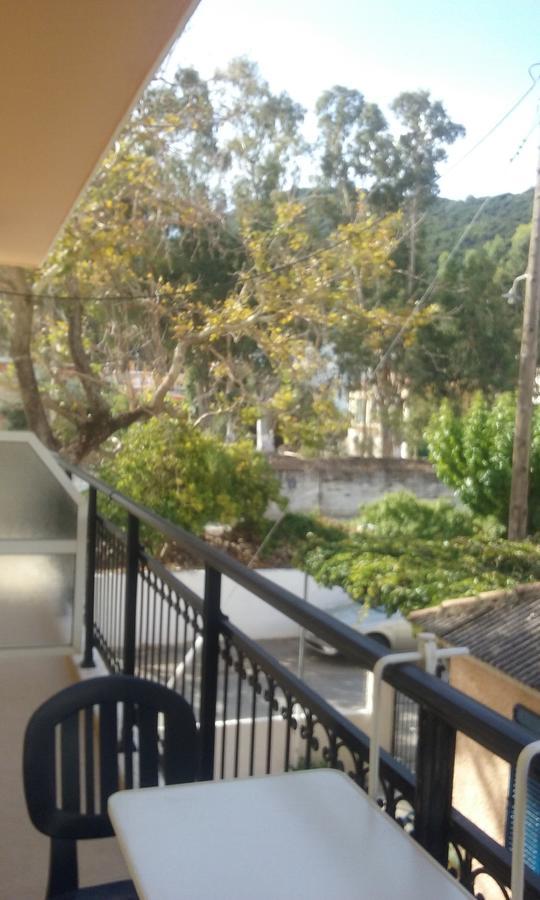 Poros House Hotel エクステリア 写真