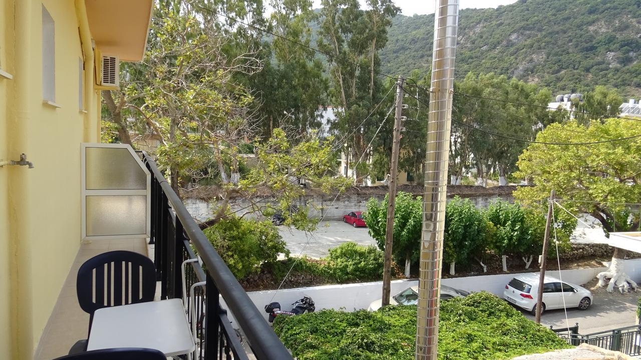 Poros House Hotel エクステリア 写真